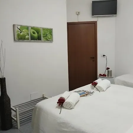 比利罗酒店 2* 斯培西亚